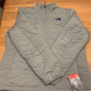NWT woman’s North face jacket